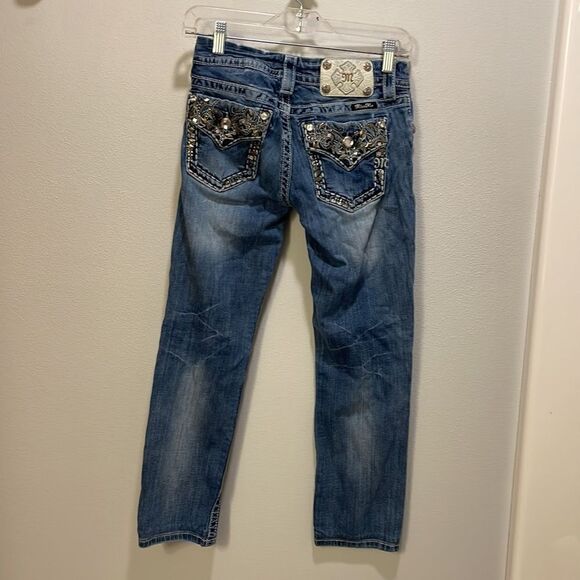 MISS Me woman’s Signature Straight woman’s blinged out jeans - Picture 9 of 16